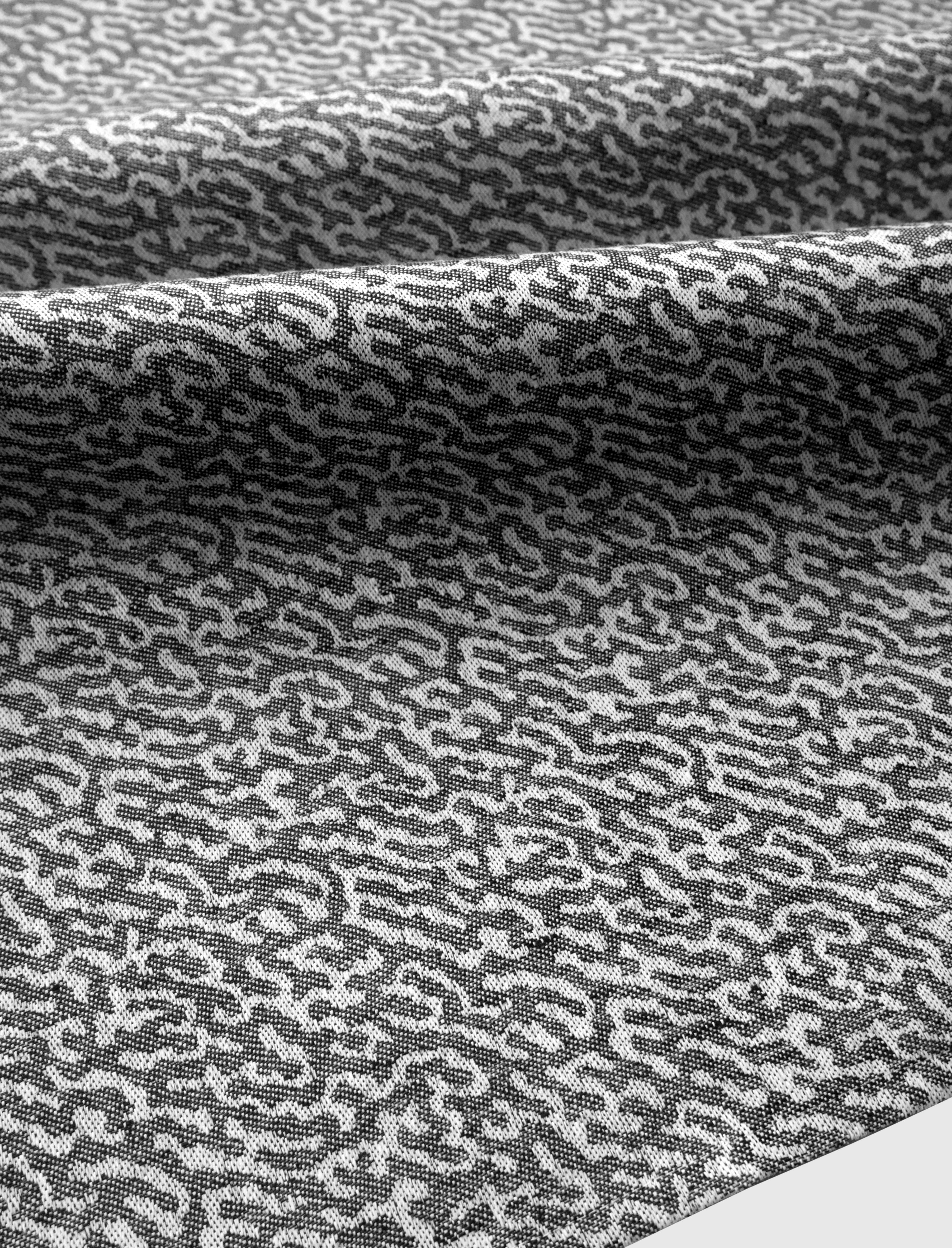 Ripple linen towel, black